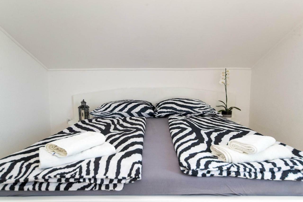 Apartmani Jordanka Crikvenica Zewnętrze zdjęcie